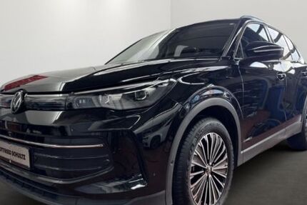 VW Tiguan 25.648 km 37.950 € Velbert 42553