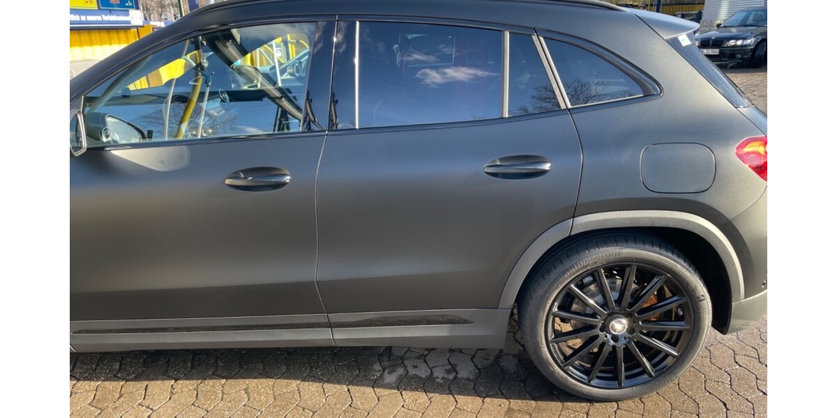 Mercedes-Benz GLA-Klasse 60.000 km 45.000 &euro; Düsseldorf 40213