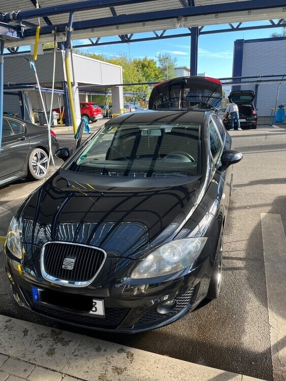 Seat Leon 170.000 km 5.200 € Krefeld 47798