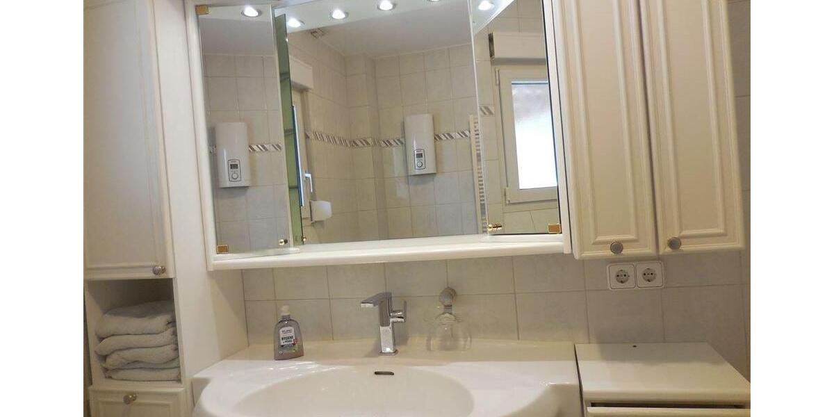 Große 3-Zi-Wohnung mit sensationeller Dachterrasse und separatem Home Office Raum 3 zimmer