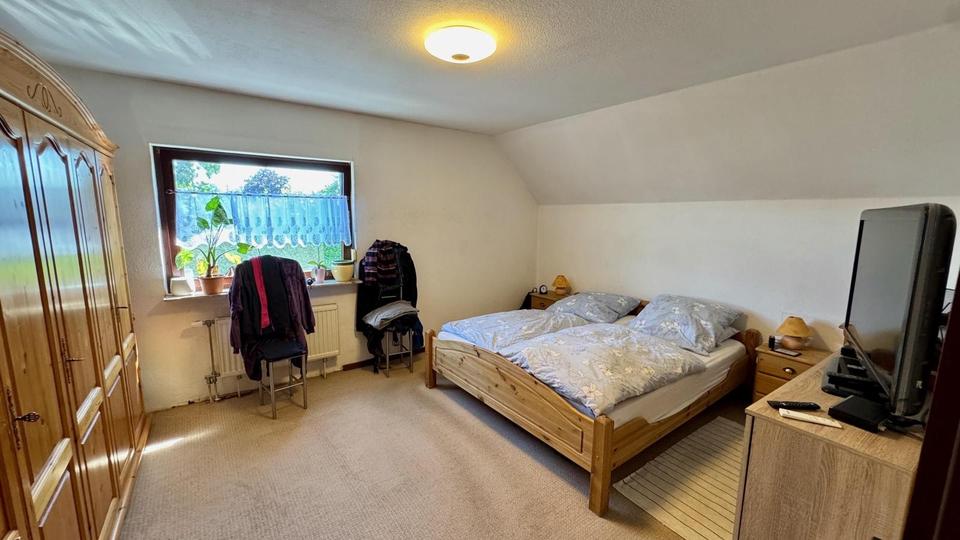 5-Zimmer- Maisonettewohnung mit separatem Eingang, Einbauküche 5 zimmer