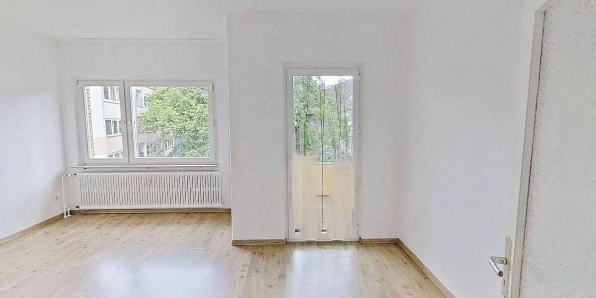 Etagenwohnung Duisburg Mittelmeiderich - 3 Zimmer, 74 m&sup2;, 529&euro; | Angebot:26929263