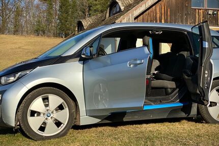 BMW i3 109.350 km 8.600 € Düsseldorf 40468