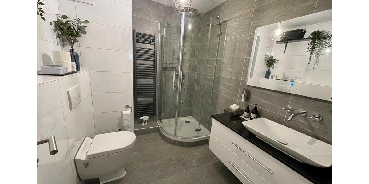 Etagenwohnung Grevenbroich - 3 Zimmer, 90 m&sup2;, 1.199&euro; | Angebot:26424555