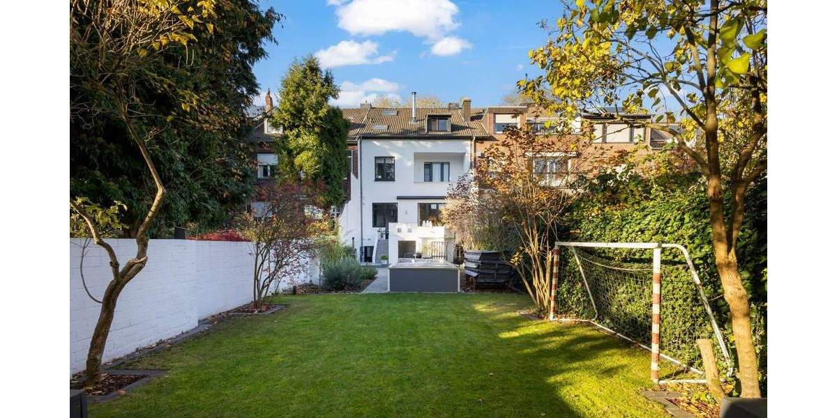 Reihenmittelhaus Krefeld Cracau - 7 Zimmer, 202 m&sup2;, 1.590.000&euro; | Angebot:23950806