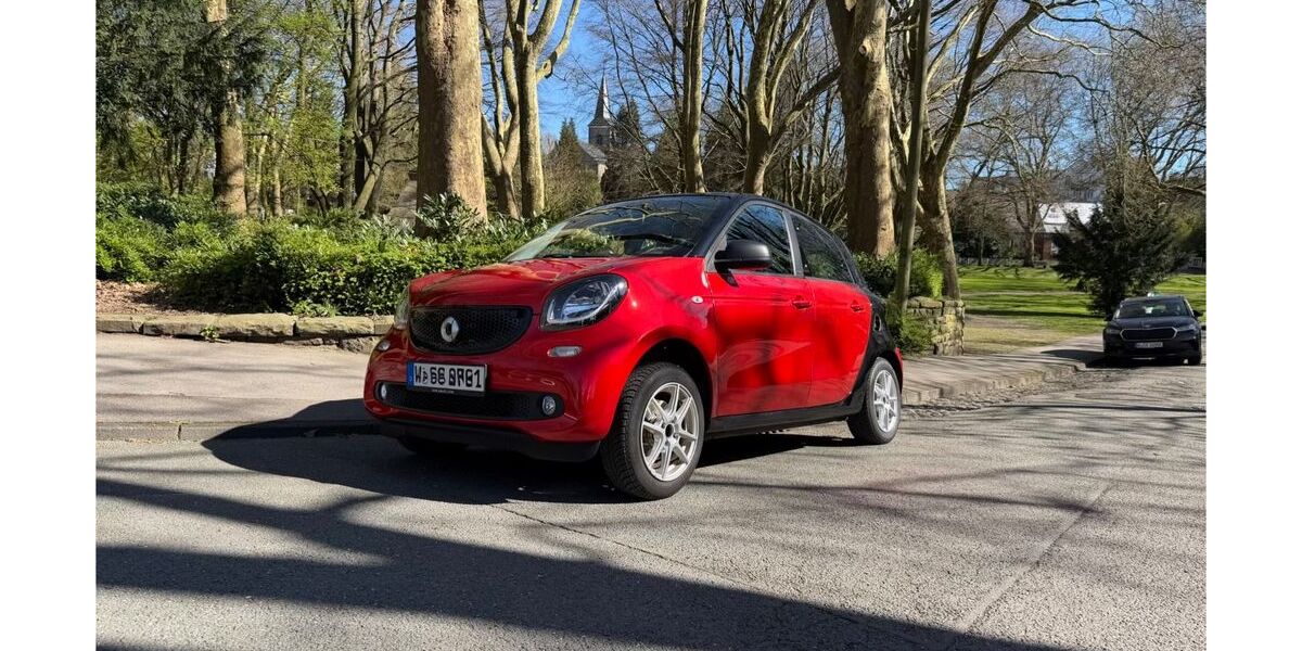 Smart ForFour 66.224 km 6.999 &euro; Wuppertal 42349