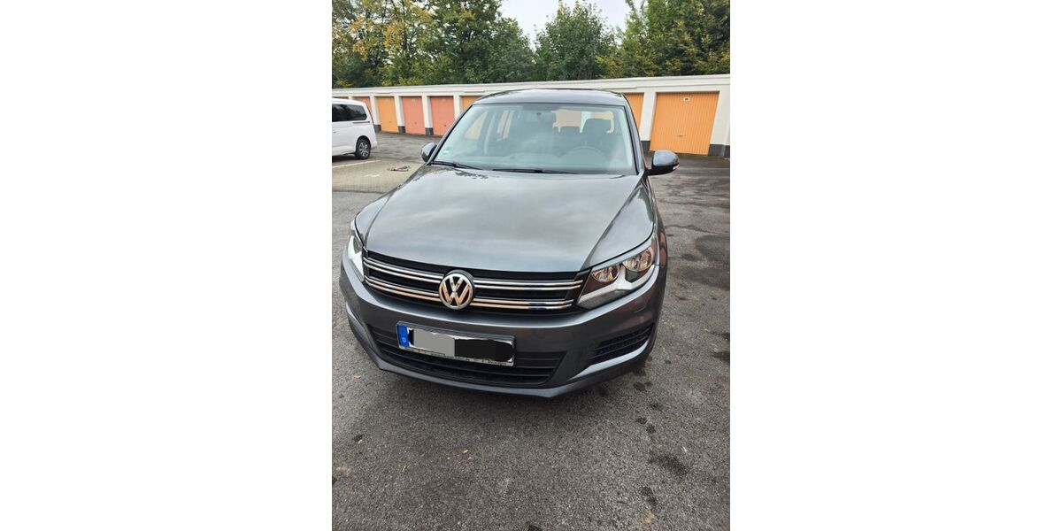 VW Tiguan 83.000 km 12.400 &euro; Dormagen 41540