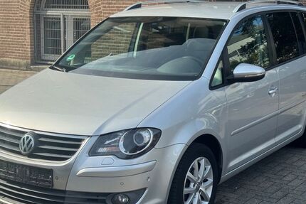 VW Touran 172.200 km 3.750 &euro; Mülheim an der Ruhr 45473
