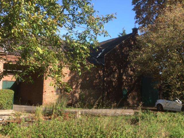 Haus zum Kaufen in Willich 590.000 € 900 m²