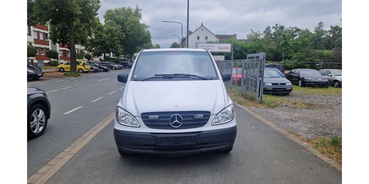 Mercedes-Benz Vito 222.746 km 7.500 &euro; Düsseldorf 40549
