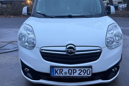Opel Combo 240.000 km 5.000 &euro; Mönchengladbach 41065