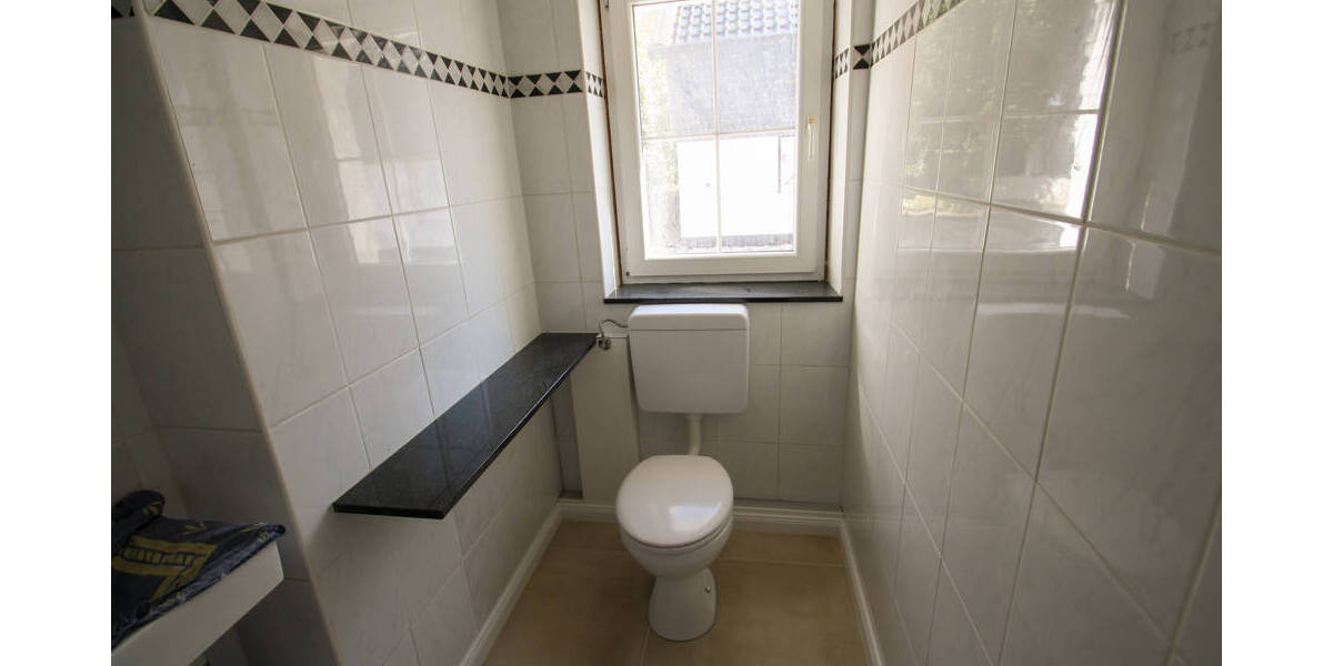 Einfamilienhaus Willich - 7 Zimmer, 331 m&sup2;, 899.750&euro; | Angebot:26917002