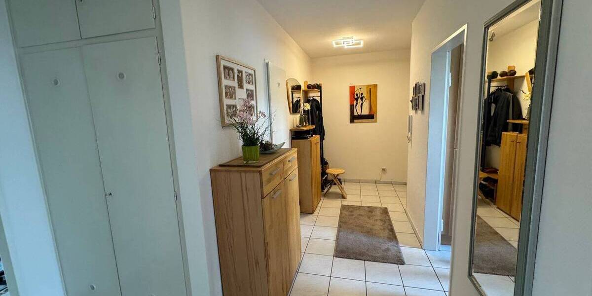 Etagenwohnung Mönchengladbach Rheydt - 3 Zimmer, 87 m&sup2;, 198.000&euro; | Angebot:25745902