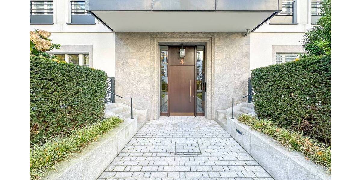 Etagenwohnung Düsseldorf Altstadt - 2 Zimmer, 55 m&sup2;, 1.450&euro; | Angebot:26826256