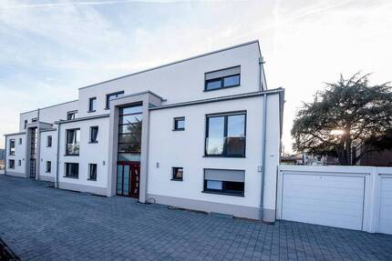 Exklusive, barrierefreie EG-Wohnung mit Garten und sonniger Südausrichtung