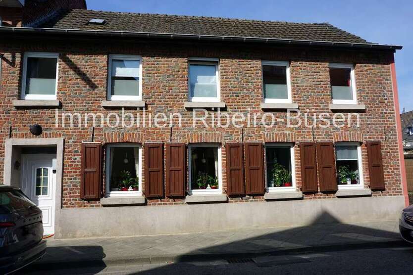 Haus zum Kaufen in Mönchengladbach 359.000 € 168 m²