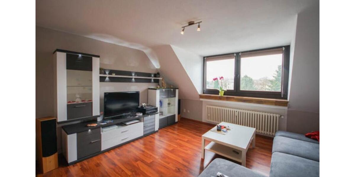 Dachgeschoßwohnung Oberhausen Alt-Oberhausen - 3.5 Zimmer, 66 m&sup2;, 470&euro; | Angebot:25648658