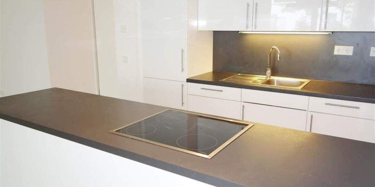 Etagenwohnung Mönchengladbach Stadtmitte - 3 Zimmer, 87 m&sup2;, 1.158&euro; | Angebot:25645623