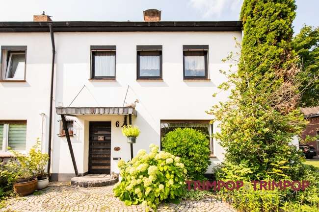 Haus zum Kaufen in Krefeld 319.800 € 98.26 m²