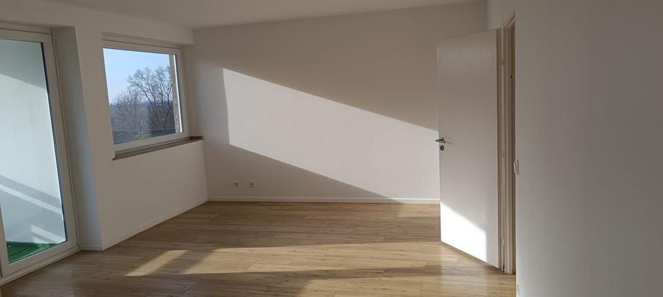 Moderne 3-Zimmer-Wohnung mit Balkon in Erkrath 3 zimmer