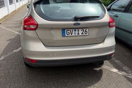 Ford Focus 40.900 km 11.900 &euro; Mönchengladbach 41238