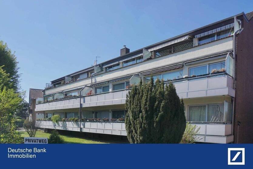 *Reserviert* Neuss-Rosellerheide: 3-Zimmer-Wohnung mit Balkon & Garage