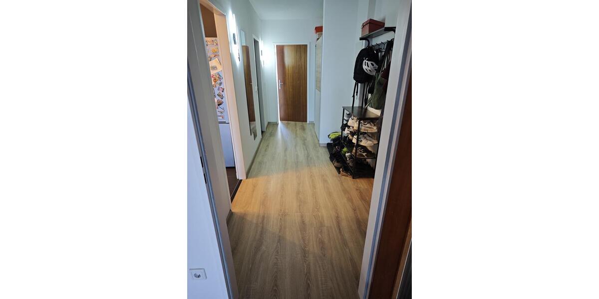 Terrassenwohnung Neuss - 2 Zimmer, 80 m&sup2;, 1.100&euro; | Angebot:25764221