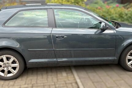 Audi A3 176.500 km 8.500 € Remscheid 42899