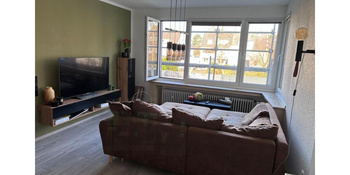 Etagenwohnung Düsseldorf Stadtbezirk 9 - 3.5 Zimmer, 84 m&sup2;, 1.200&euro; | Angebot:25350874