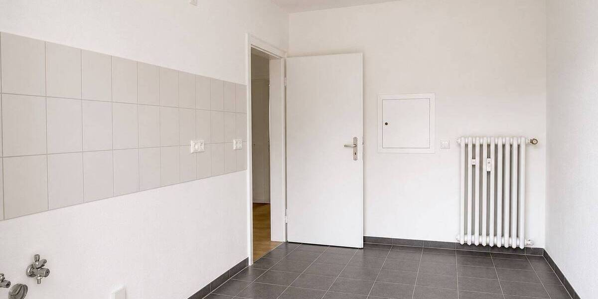 Etagenwohnung Krefeld Cracau - 3 Zimmer, 88 m&sup2;, 600&euro; | Angebot:26885797