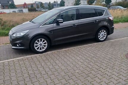 Ford S-Max 153.000 km 12.900 &euro; Langenfeld 40764