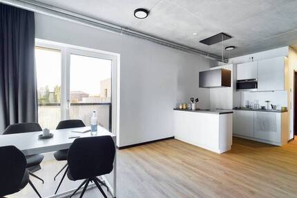 DIE ZimmerEI | Möbliertes WG-Zimmer für Studierende & Auszubildende in Köln Deutz | Shared Bude