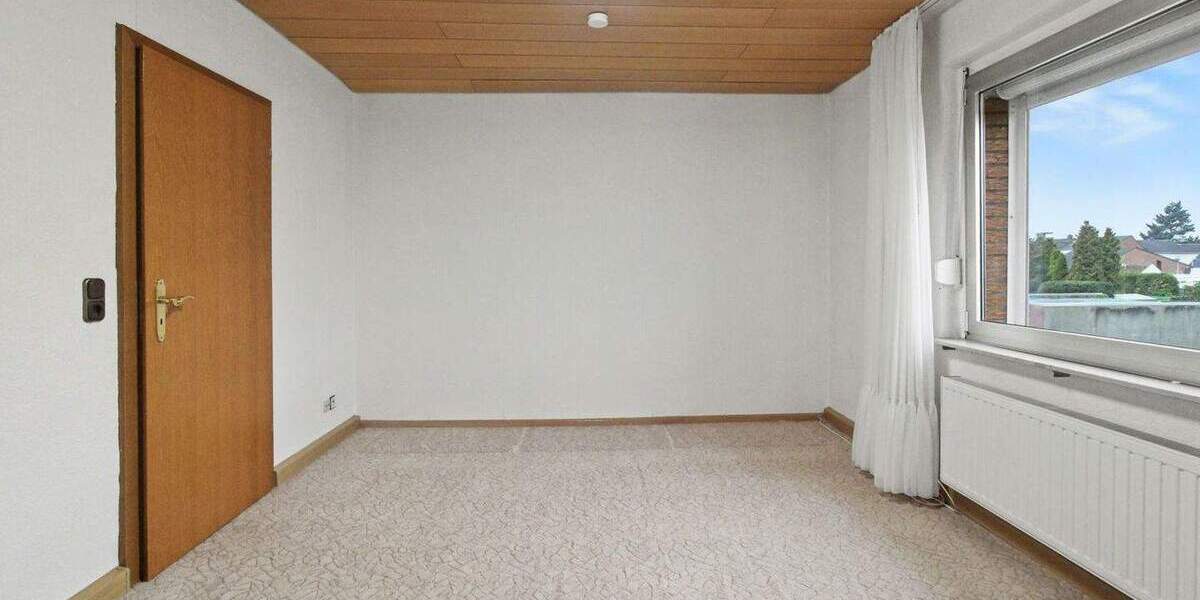 Reihenmittelhaus Moers Hochstraß - 3 Zimmer, 83 m&sup2;, 249.000&euro; | Angebot:25773282