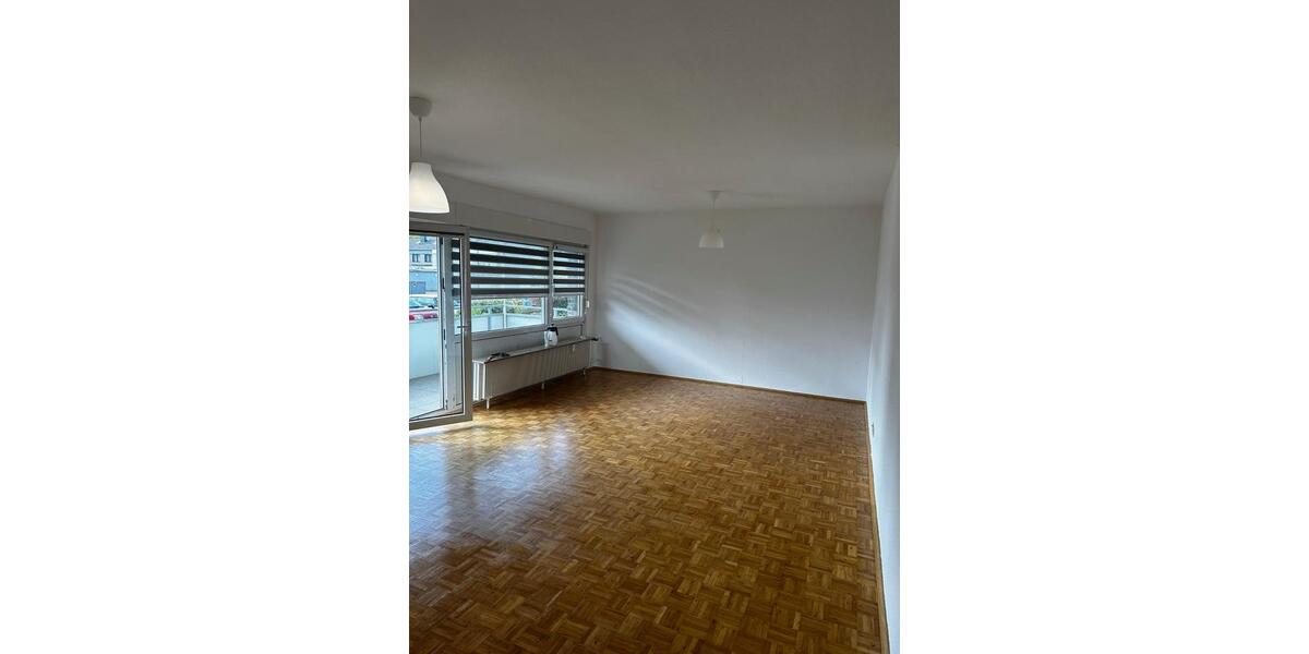 Helle 2-Zimmer Wohnung mit Balkon in Meerbusch 2 zimmer