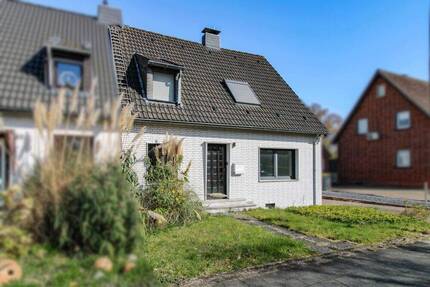 Haus Neukirchen-Vluyn Vluyn - 4 Zimmer, 115 m&sup2;, 335.980&euro; | Angebot:26862778