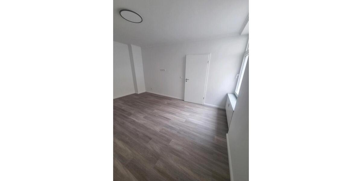 Erdgeschoßwohnung Wuppertal Elberfeld - 2 Zimmer, 60 m&sup2;, 870&euro; | Angebot:25336544