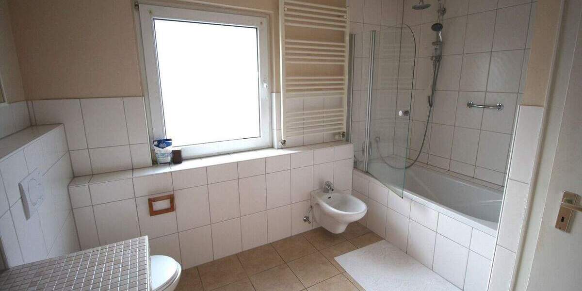 Reihenmittelhaus Düsseldorf Stockum - 4 Zimmer, 105 m&sup2;, 800.000&euro; | Angebot:25769451