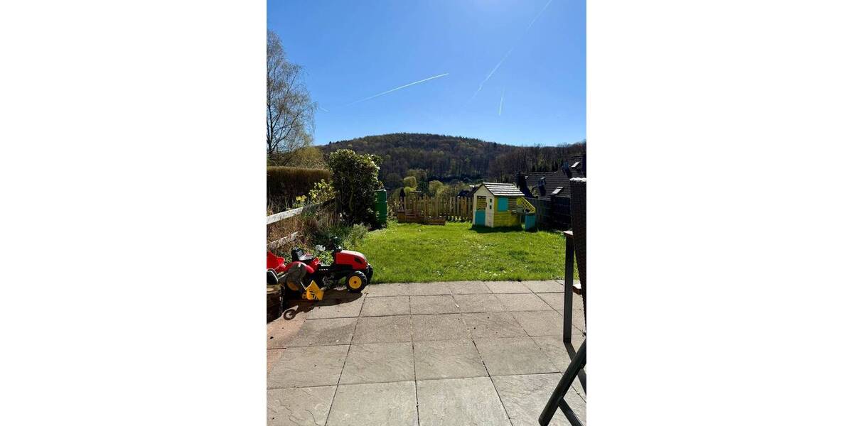 Reihenmittelhaus Remscheid Nord - 5 Zimmer, 146 m&sup2;, 385.000&euro; | Angebot:26080132