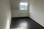 Dachgeschoßwohnung Duisburg Rheinhausen - 1 Zimmer, 85 m&sup2;, 580&euro; | Angebot:26420220