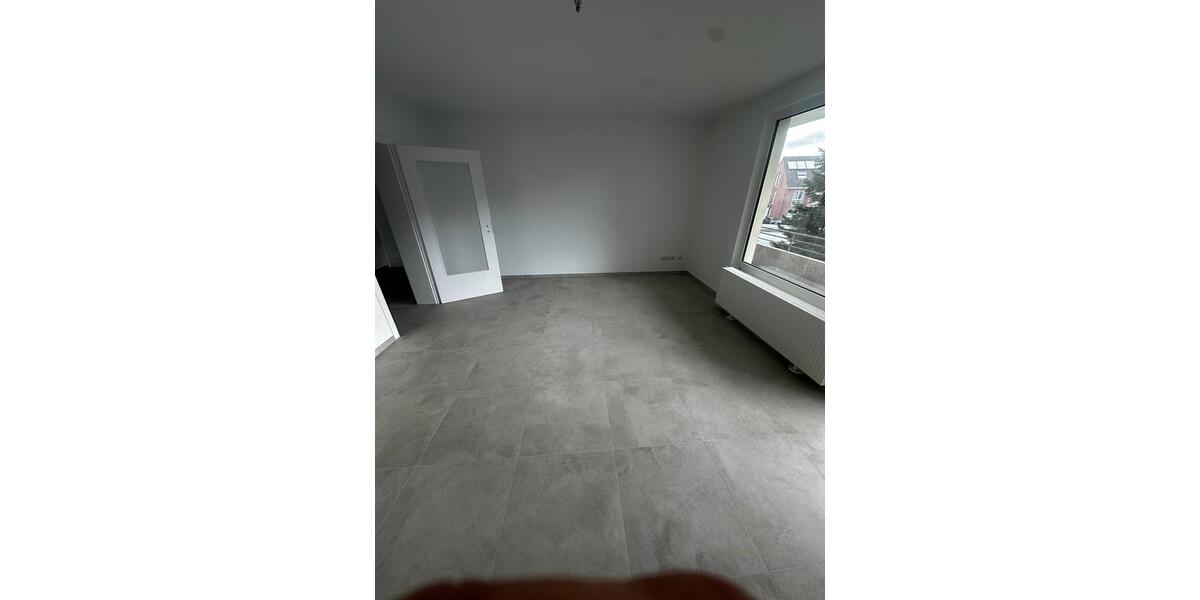 Kernsanierte 3 Zimmer Wohnung mit Balkon und Garage 3 zimmer