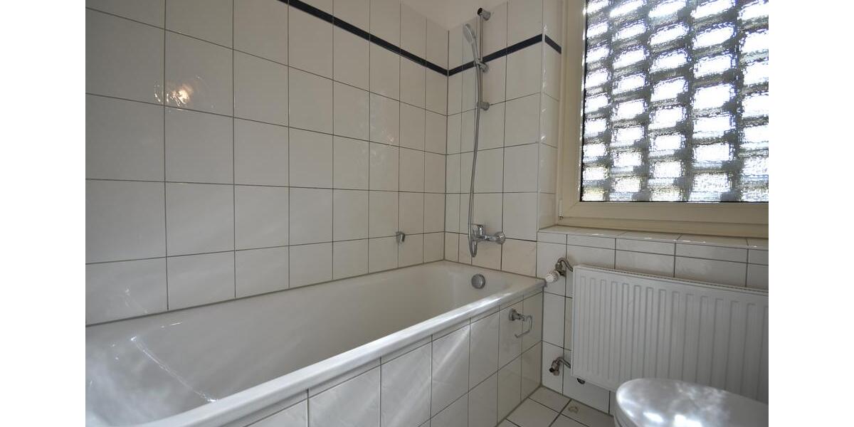 Etagenwohnung Düsseldorf Stadtbezirk 10 - 3 Zimmer, 72 m&sup2;, 1.115&euro; | Angebot:26059331