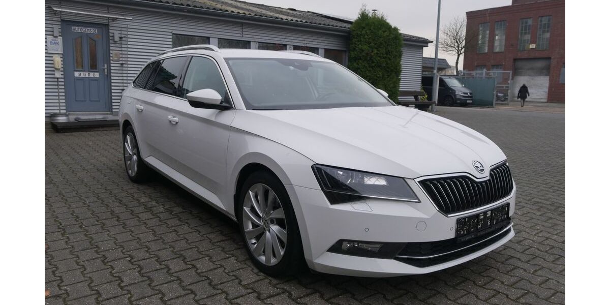 Skoda Superb 194.482 km 11.950 &euro; Düsseldorf 40233