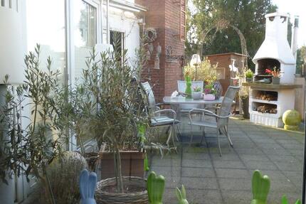 Wohnung Mönchengladbach Ost - 2 Zimmer, 170 m&sup2;, 1.200&euro; | Angebot:24849031