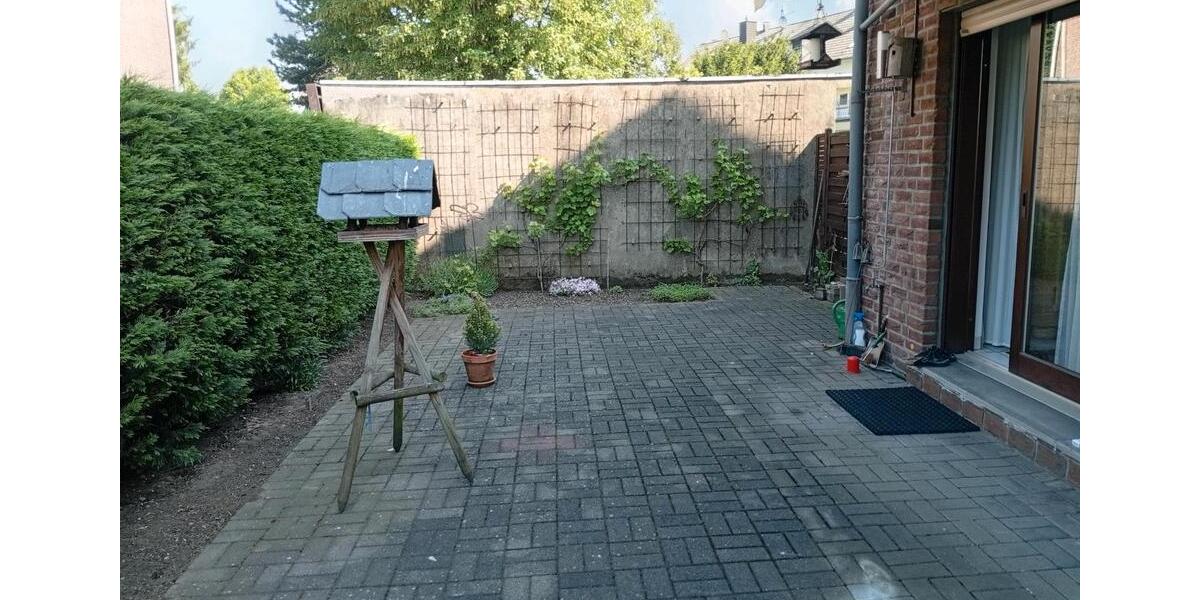 Erdgeschoßwohnung Moers - 3 Zimmer, 82 m&sup2;, 230.000&euro; | Angebot:26503717
