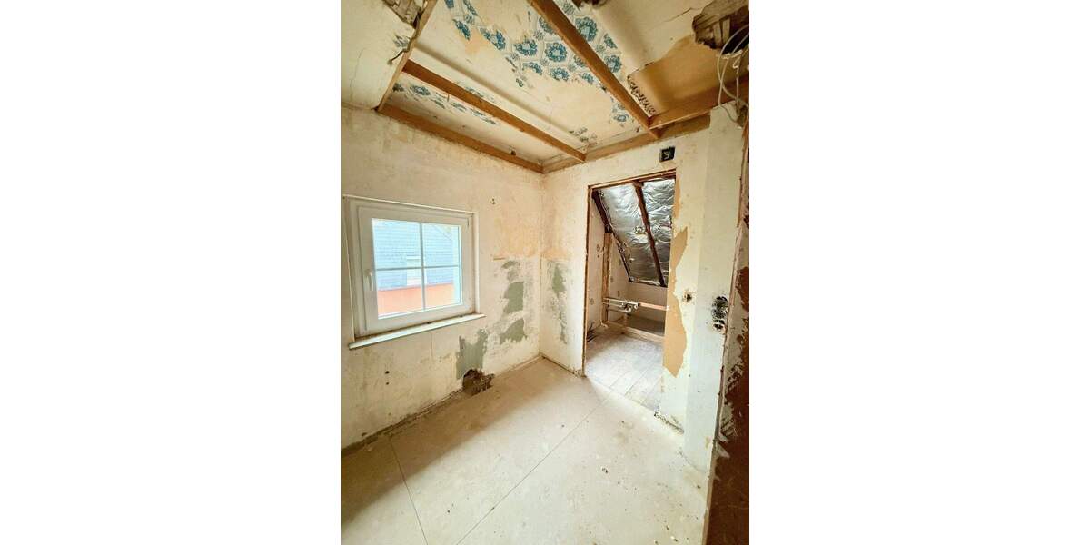 Mehrfamilienhaus, Wohnhaus Haan - 5 Zimmer, 210 m&sup2;, 459.000&euro; | Angebot:25738220