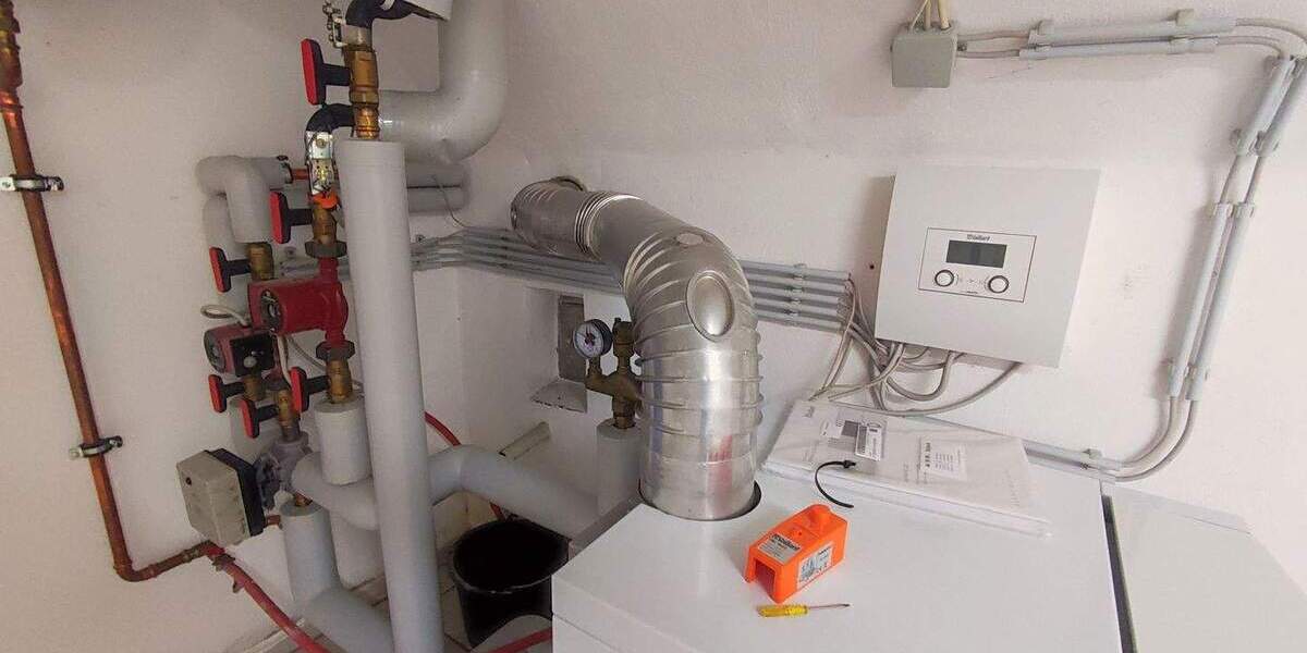 Bezugsfreies Einfamilien- und vermietetes Appartementhaus in schöner Düsseldorfer Wohnlage 1 zimmer