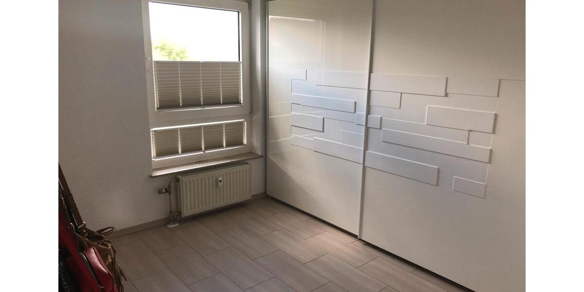 Etagenwohnung Neuss Gnadental - 4.5 Zimmer, 108 m&sup2;, 435.000&euro; | Angebot:27436403