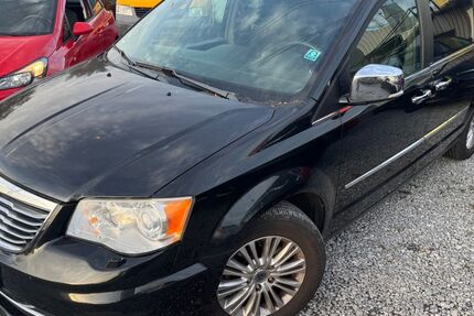 Lancia Voyager 160.000 km 6.999 &euro; Düsseldorf 40231