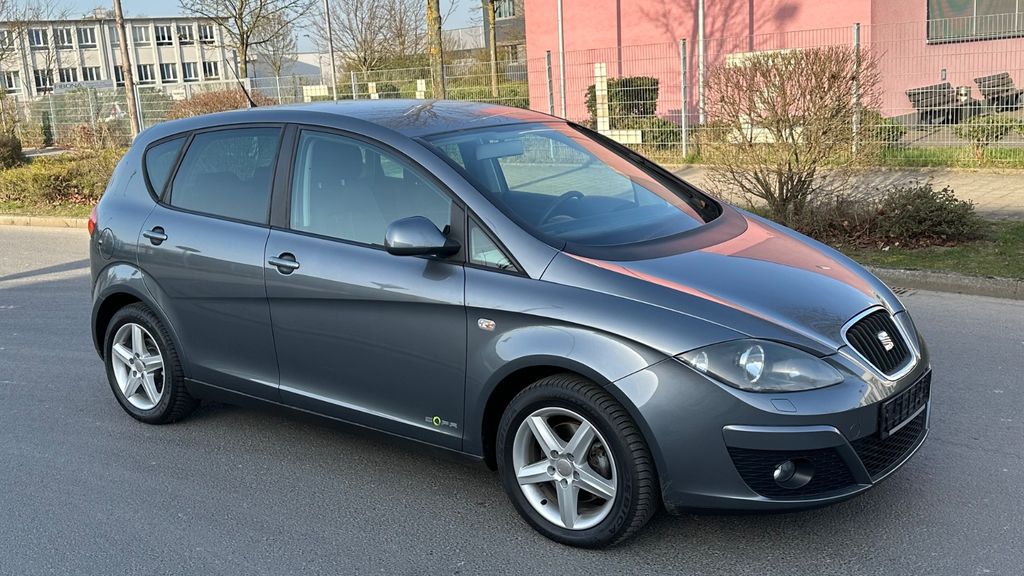 Seat Altea 111.000 km 5.800 &euro; Neuss 41460