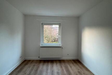 Wohnung Düsseldorf Stadtbezirk 8 - 2 Zimmer, 52 m&sup2;, 590&euro; | Angebot:25721940